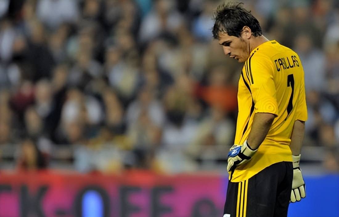 友博网站 -波尔图04年夺冠阵容