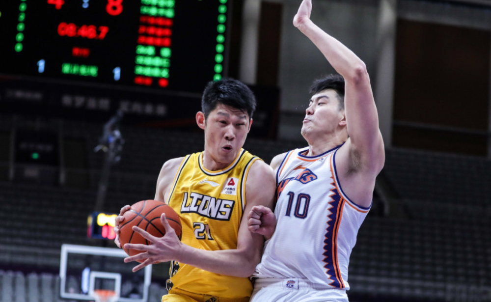 加时末段波尔图备战NBA季后赛,遗憾出局细节曝光,赛场秩序良好,球探报告显示潜力的简单介绍 加时末段波尔图备战NBA季后赛,遗憾出局细节曝光,赛场秩序良好,球探报告显示潜力的简单介绍